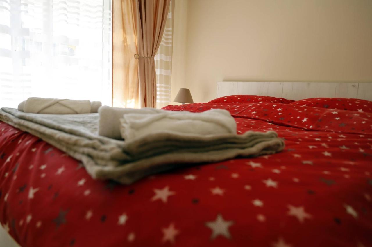 Apartment Alexandar Podgorica Buitenkant foto